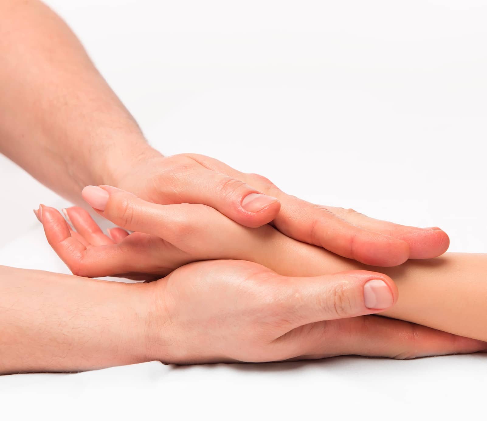 Massage mains : soins spécifiques | découvrez le prix de cette technique à Paris | BCBG